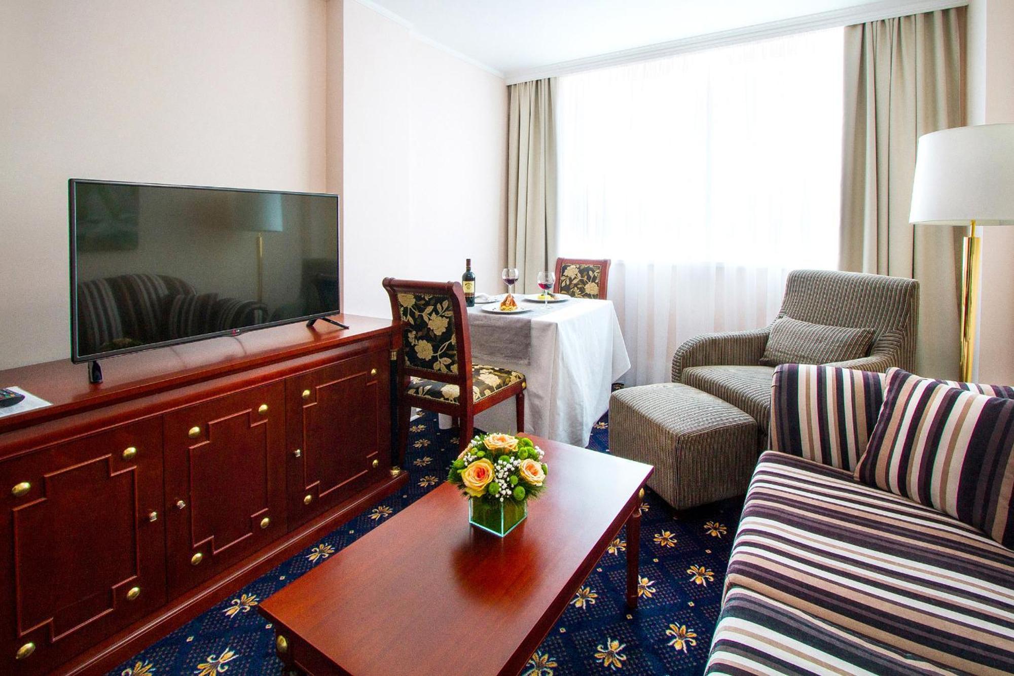 A Hoteli - Hotel Sloboda Šabac Chambre photo